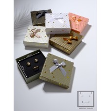 Коробочка подарочная под набор «Треугольники», блестящие, 9×9 см, (полезная часть 8.5×8.5 см,), МИКС