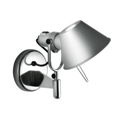 Настенный светильник Artemide A025450