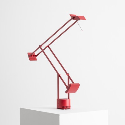 Настольная лампа Artemide Tizio Red