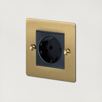 Розетка Buster and Punch 1G brass