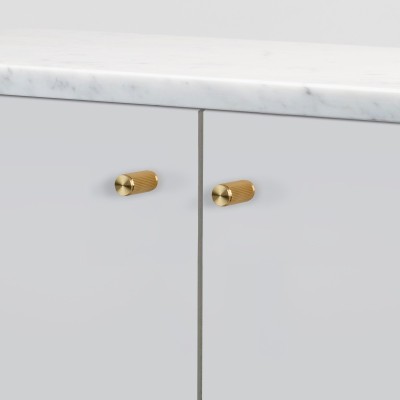 Ручка-кнопка Buster and Punch Knob Linear Brass set of 2