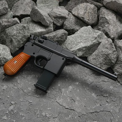 Пистолет страйкбольный 