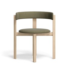 Обеденный стул Karakter PRINCIPAL Natural/Dark Green