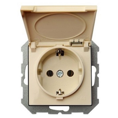 Розетка влагозащищенная с заземлением с крышкой, без рамки LIREGUS EPSILON 28-069