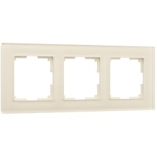 Рамка на 3 поста Werkel Favorit молочный 4690389183423 W0031141