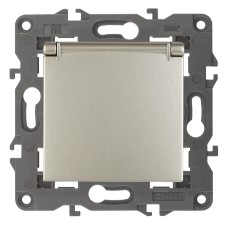 Розетка 2P+E Schuko со шторками с крышкой Эра 14-2103-04 Б0034281