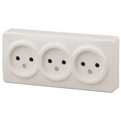 Розетка 3х2P Эра 11-2207-02 Б0020698