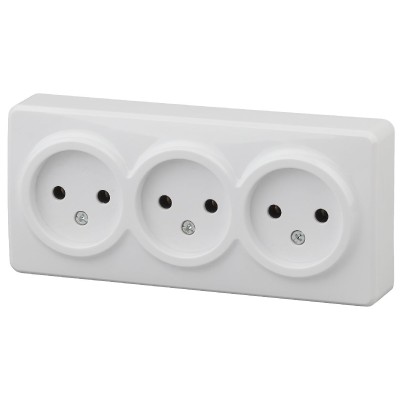 Розетка 3х2P Эра 11-2207-01 Б0020697