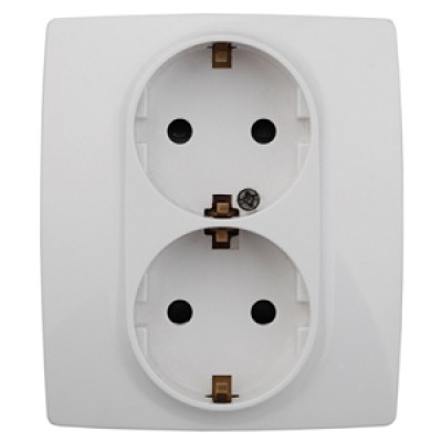 Розетка 2P+E Schuko со шторками Эра 12-2104-01 Б0014699