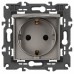 Розетка с заземлением и со шторкой, без рамки с крышкой Эра Эра Elegance 14-2103-16